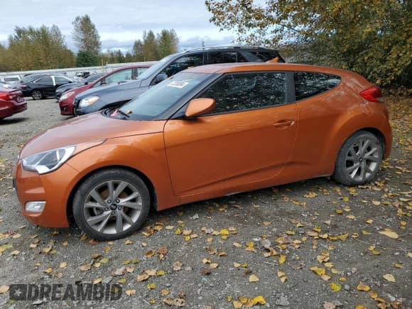 ✅ 2017 Hyundai Veloster • VIN: KMHTC6AD2HU306187 • Lot: 72230894. Wystawiony na Copart z przebiegiem 80 841 mil. Bezpłatny archiwum sprzedaży aukcyjnych z USA i szczegółowy raport historii pojazdu na DreamBid. Zdjęcie 1.
