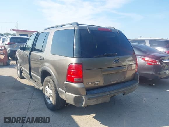 ✅ 2003 Ford Explorer XLT • VIN: 1FMZU63K33ZB27462 • Лот: 42953109. Опубликован ранее на IAAI с пробегом 184 347 миль. Бесплатный доступ к архиву аукционных продаж из США и подробный отчёт об истории автомобиля на DreamBid. Изображение 3.