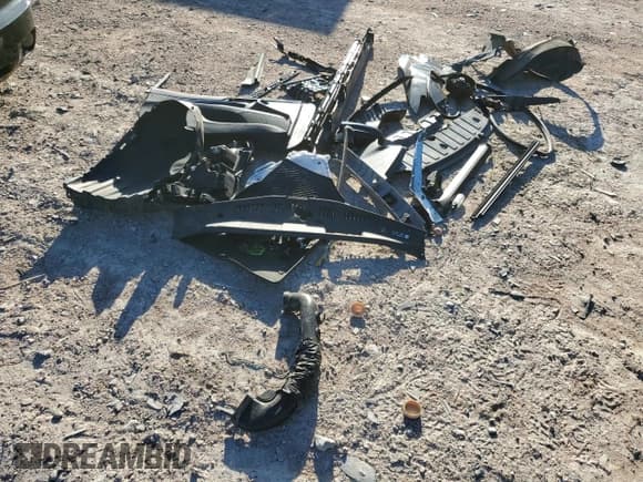 ✅ 2021 Toyota Camry Hybrid LE • VIN: 4T1C31AK6MU023321 • Lot: 91859255. Listed on Copart with 64,407 mi. Free auction sales archive from the USA and detailed vehicle history report at DreamBid. Image 12.