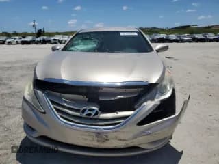 ✅ 2012 Hyundai Sonata GLS • VIN: 5NPEB4AC2CH320315 • Lot: 72445344. Listed on Copart with 148,438 mi. Free auction sales archive from the USA and detailed vehicle history report at DreamBid. Image 5.