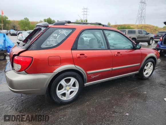 ✅ 2003 Subaru Impreza Outback • VIN: JF1GG68533H803894 • Lot: 83814535. Listed on Copart with 110,159 mi. Free auction sales archive from the USA and detailed vehicle history report at DreamBid. Image 3.