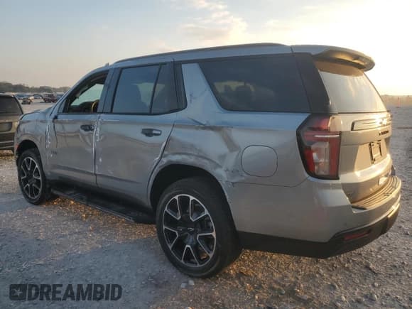 ✅ 2024 Chevrolet Tahoe RST • VIN: 1GNSKRKD1RR385379 • Лот: 86425935. Опубликован ранее на Copart с пробегом 5 785 миль. Бесплатный доступ к архиву аукционных продаж из США и подробный отчёт об истории автомобиля на DreamBid. Изображение 2.