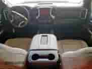 2021 Chevrolet Silverado 3500HD LT z VIN 1GC4YTEY5MF264828, wystawiony jako Copart lot #64197065 z przebiegiem Nie podano mil oraz Szkoda całkowita • Salvage title. Historia ofert i sprzedaży dostępna na DreamBid. Obrazek 8.