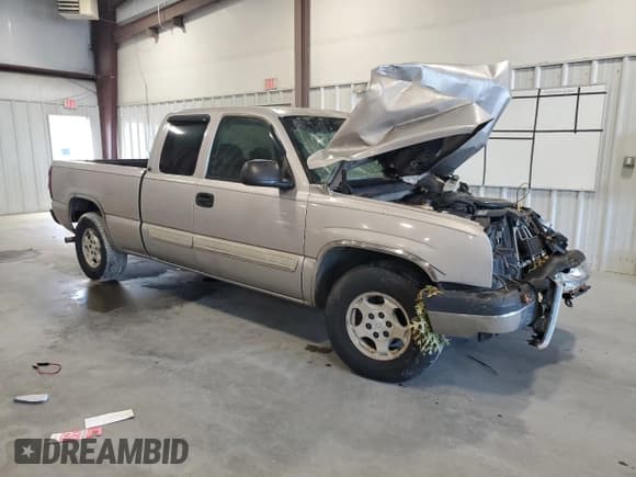 ✅ 2004 Chevrolet Silverado 1500 LS • VIN: 2GCEC19T941284318 • Лот: 73968654. Опубликован ранее на Copart с пробегом 181 484 миль. Бесплатный доступ к архиву аукционных продаж из США и подробный отчёт об истории автомобиля на DreamBid. Изображение 4.