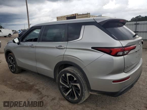 2022 Mitsubishi Outlander ES с VIN JA4J3TA82NZ063597, выставлен на аукционе Copart как лот 83817165 с пробегом 87 539 миль миль и Списание • Salvage title. История ставок и продаж доступна на DreamBid. Изображение 2.