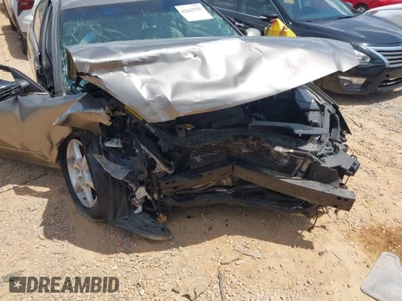 ✅ 2004 Nissan Altima SE • VIN: 1N4BL11D94C186218 • Lot: 42162920. Listed on IAAI with Not provided. Free auction sales archive from the USA and detailed vehicle history report at DreamBid. Image 6.