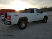 ✅ 2007 Chevrolet Silverado 2500HD Work Truck • VIN: 1GCHK24K47E535835 • Lot: 82085774. Wystawiony na Copart z przebiegiem 187 627 mil. Bezpłatny archiwum sprzedaży aukcyjnych z USA i szczegółowy raport historii pojazdu na DreamBid. Zdjęcie 3.