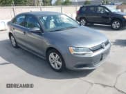 ✅ 2013 Volkswagen Jetta Hybrid SE • VIN: 3VW637AJ3DM305798 • Lot: 42736297. Listed on IAAI with 156,972 mi. Free auction sales archive from the USA and detailed vehicle history report at DreamBid. Image 1.