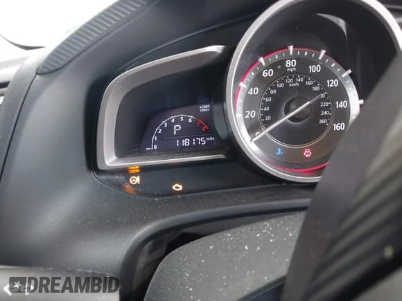 ✅ 2014 Mazda 3 i Sport • VIN: JM1BM1U71E1135001 • Lot: 43135170. Wystawiony na IAAI z przebiegiem 118 175 mil. Bezpłatny archiwum sprzedaży aukcyjnych z USA i szczegółowy raport historii pojazdu na DreamBid. Zdjęcie 7.