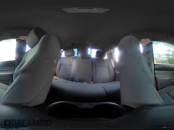 ✅ 2015 Toyota Tacoma PreRunner • VIN: 5TFKU4HN9FX006805 • Lot: 42283766. Wystawiony na IAAI z przebiegiem 132 367 mil. Bezpłatny archiwum sprzedaży aukcyjnych z USA i szczegółowy raport historii pojazdu na DreamBid. Zdjęcie 19.