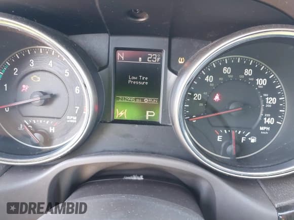 ✅ 2011 Jeep Grand Cherokee Laredo • VIN: 1J4RR4GG6BC589400 • Lot: 43798652. Listed on IAAI with 212,945 mi. Free auction sales archive from the USA and detailed vehicle history report at DreamBid. Image 7.