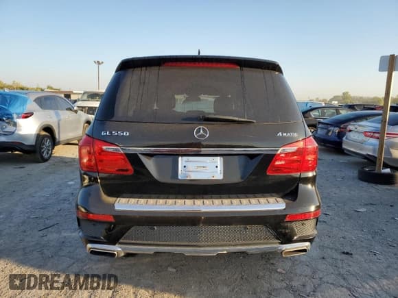 ✅ 2014 Mercedes-Benz GL 550 • VIN: 4JGDF7DE9EA327072 • Lot: 84934835. Wystawiony na Copart z przebiegiem 155 571 mil. Bezpłatny archiwum sprzedaży aukcyjnych z USA i szczegółowy raport historii pojazdu na DreamBid. Zdjęcie 6.