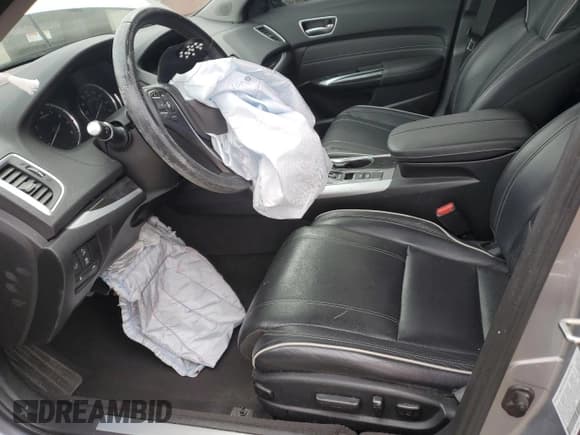 ✅ 2020 Acura TLX Technology • VIN: 19UUB2F46LA004877 • Lot: 58780455. Listed on Copart with Not provided. Free auction sales archive from the USA and detailed vehicle history report at DreamBid. Image 7.