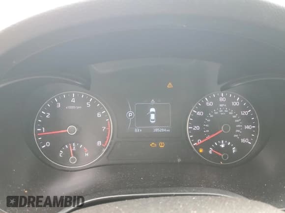 ✅ 2017 Kia Optima LX • VIN: 5XXGT4L33HG136636 • Lot: 58755215. Listed on Copart with 185,284 mi. Free auction sales archive from the USA and detailed vehicle history report at DreamBid. Image 9.