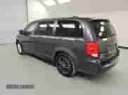 2018 Dodge Grand Caravan SXT z VIN 2C4RDGCG1JR328192, wystawiony jako Copart lot #86885835 z przebiegiem 334 507 mil mil oraz Czysty tytuł • Clean title. Historia ofert i sprzedaży dostępna na DreamBid. Obrazek 2.