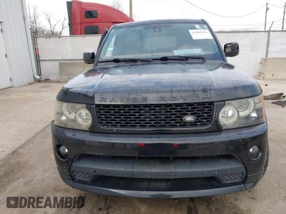 ✅ 2013 Land Rover Range Rover Sport SC Autobiography • VIN: SALSP2E45DA799858 • Lot: 41890344. Wystawiony na IAAI z przebiegiem 79 737 mil. Bezpłatny archiwum sprzedaży aukcyjnych z USA i szczegółowy raport historii pojazdu na DreamBid. Zdjęcie 12.