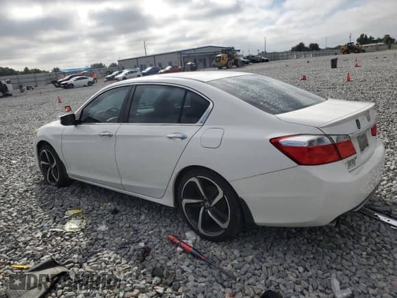 2014 Honda Accord Sport z VIN 1HGCR2F50EA207105, wystawiony jako Copart lot #84563375 z przebiegiem 211 814 mil mil oraz Szkoda całkowita • Salvage title. Historia ofert i sprzedaży dostępna na DreamBid. Obrazek 2.