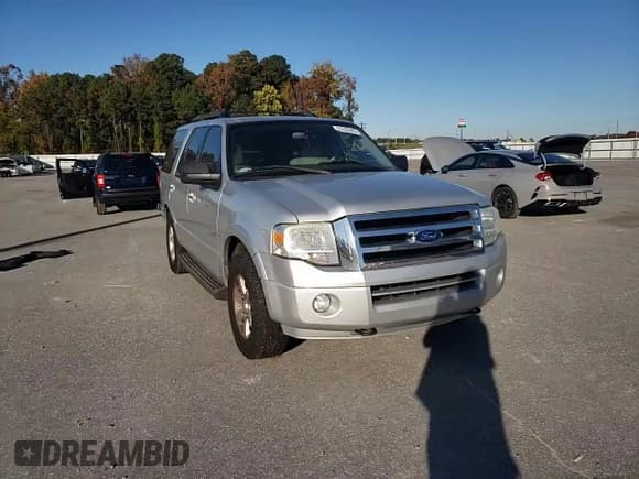 ✅ 2010 Ford Expedition SSV • VIN: 1FMJU1G51AEB66379 • Lot: 91639365. Listed on Copart with 141,623 mi. Free auction sales archive from the USA and detailed vehicle history report at DreamBid. Image 14.