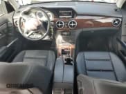 ✅ 2014 Mercedes-Benz GLK 350 • VIN: WDCGG5HB3EG210369 • Lot: 81970415. Wystawiony na Copart z przebiegiem 81 621 mil. Bezpłatny archiwum sprzedaży aukcyjnych z USA i szczegółowy raport historii pojazdu na DreamBid. Zdjęcie 8.