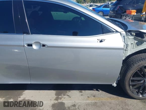 ✅ 2022 Toyota Camry XSE • VIN: 4T1K61AK8NU033210 • Лот: 43490915. Опубликован ранее на IAAI с пробегом 39 466 миль. Бесплатный доступ к архиву аукционных продаж из США и подробный отчёт об истории автомобиля на DreamBid. Изображение 22.