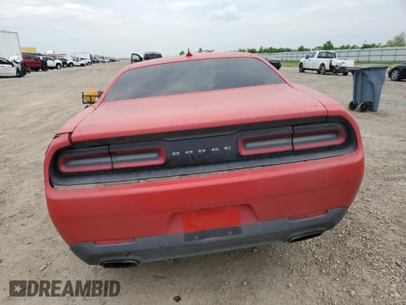 ✅ 2015 Dodge Challenger SXT • VIN: 2C3CDZAG2FH709247 • Lot: 68190764. Wystawiony na Copart z przebiegiem 156 366 mil. Bezpłatny archiwum sprzedaży aukcyjnych z USA i szczegółowy raport historii pojazdu na DreamBid. Zdjęcie 6.