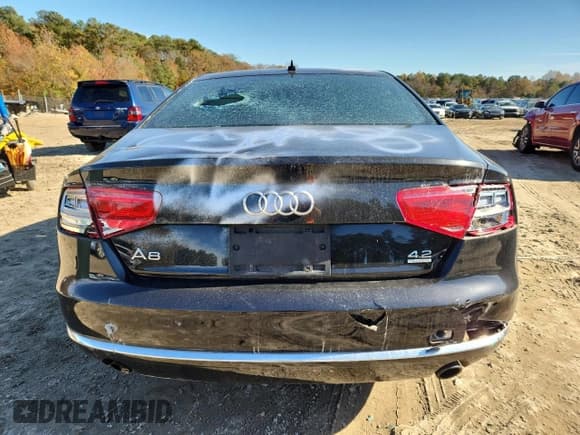 ✅ 2011 Audi A8 • VIN: WAUAVAFDXBN016571 • Лот: 91228765. Опубликован ранее на Copart с пробегом 115 155 миль. Бесплатный доступ к архиву аукционных продаж из США и подробный отчёт об истории автомобиля на DreamBid. Изображение 6.