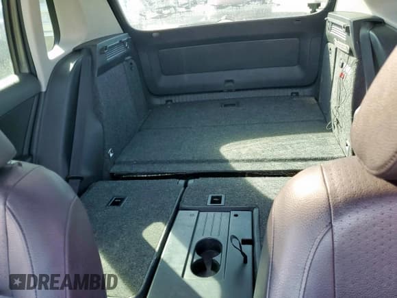 ✅ 2012 Volkswagen Tiguan S • VIN: WVGAV7AX4CW003829 • Lot: 92178235. Listed on Copart with Not provided. Free auction sales archive from the USA and detailed vehicle history report at DreamBid. Image 10.