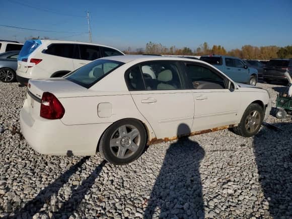 2006 Chevrolet Malibu 2LT с VIN 1G1ZT51866F102076, выставлен на аукционе Copart как лот 90252035 с пробегом 206 443 миль миль и Чистый • Clean title. История ставок и продаж доступна на DreamBid. Изображение 3.