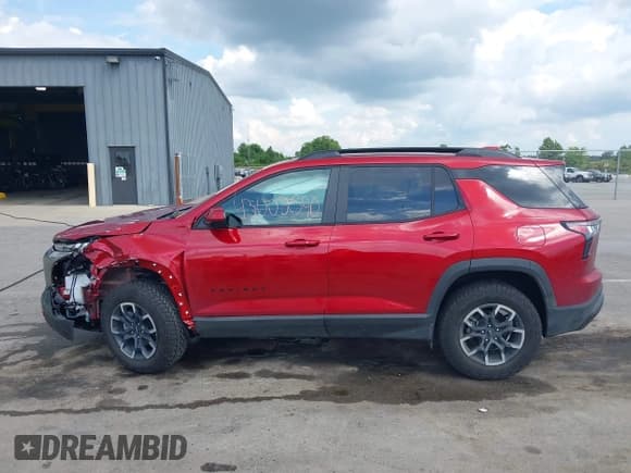 ✅ 2025 Chevrolet Equinox AWD ACTIV • VIN: 3GNAXSEG5SL192837 • Lot: 43002590. Wystawiony na IAAI z przebiegiem 6 200 mil. Bezpłatny archiwum sprzedaży aukcyjnych z USA i szczegółowy raport historii pojazdu na DreamBid. Zdjęcie 15.