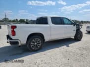 ✅ 2021 Chevrolet Silverado 1500 RST • VIN: 3GCPWDED1MG292100 • Lot: 84544815. Wystawiony na Copart z przebiegiem 111 557 mil. Bezpłatny archiwum sprzedaży aukcyjnych z USA i szczegółowy raport historii pojazdu na DreamBid. Zdjęcie 3.