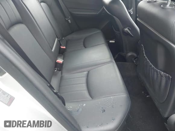 ✅ 2005 Mercedes-Benz C 240 • VIN: WDBRF81J45F690480 • Lot: 41780633. Wystawiony na IAAI z przebiegiem 150 147 mil. Bezpłatny archiwum sprzedaży aukcyjnych z USA i szczegółowy raport historii pojazdu na DreamBid. Zdjęcie 8.