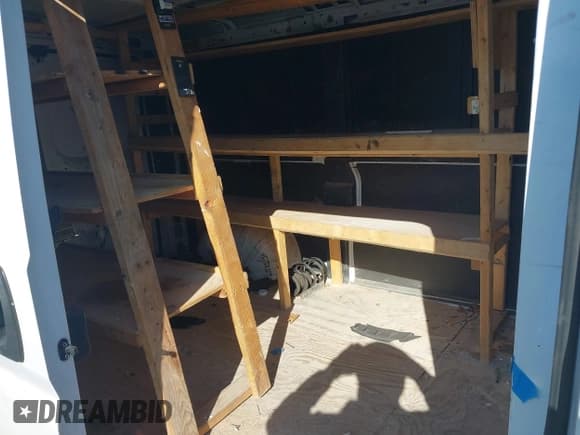 ✅ 2016 Ram ProMaster Cargo • VIN: 3C6TRVAG5GE136922 • Lot: 41334274. Wystawiony na IAAI z przebiegiem 144 826 mil. Bezpłatny archiwum sprzedaży aukcyjnych z USA i szczegółowy raport historii pojazdu na DreamBid. Zdjęcie 8.