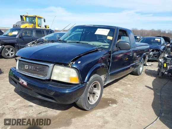 ✅ 2003 GMC Sonoma SLS • VIN: 1GTCS19X538118757 • Lot: 41794576. Wystawiony na IAAI z przebiegiem 184 482 mil. Bezpłatny archiwum sprzedaży aukcyjnych z USA i szczegółowy raport historii pojazdu na DreamBid. Zdjęcie 2.