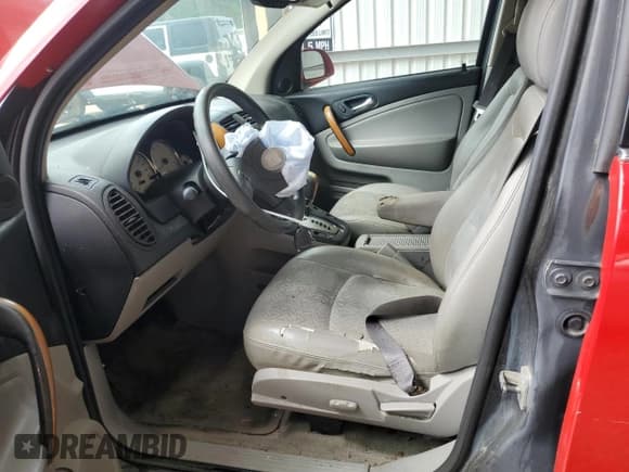 ✅ 2007 Saturn VUE V6 • VIN: 5GZCZ53417S858928 • Lot: 54356955. Wystawiony na Copart z przebiegiem 186 788 mil. Bezpłatny archiwum sprzedaży aukcyjnych z USA i szczegółowy raport historii pojazdu na DreamBid. Zdjęcie 7.