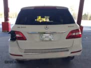 ✅ 2015 Mercedes-Benz M 350 • VIN: 4JGDA5HB6FA446542 • Лот: 43634100. Опубликован ранее на IAAI с пробегом 137 395 миль. Бесплатный доступ к архиву аукционных продаж из США и подробный отчёт об истории автомобиля на DreamBid. Изображение 17.