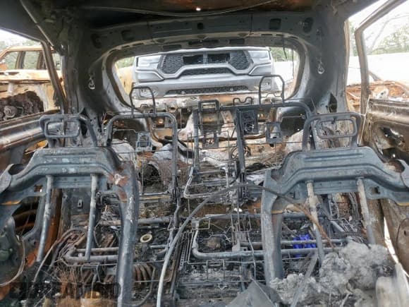 ✅ 2023 Hyundai Ioniq 5 SEL • VIN: KM8KNDAF5PU232788 • Лот: 70659875. Опубликован ранее на Copart с пробегом Не указан. Бесплатный доступ к архиву аукционных продаж из США и подробный отчёт об истории автомобиля на DreamBid. Изображение 10.