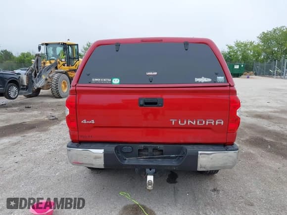✅ 2019 Toyota Tundra SR5 • VIN: 5TFUW5F13KX811010 • Lot: 42584791. Wystawiony na IAAI z przebiegiem 71 925 mil. Bezpłatny archiwum sprzedaży aukcyjnych z USA i szczegółowy raport historii pojazdu na DreamBid. Zdjęcie 16.