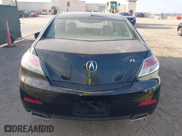 ✅ 2013 Acura TL • VIN: 19UUA8F21DA012603 • Lot: 43708620. Wystawiony na IAAI z przebiegiem 110 432 mil. Bezpłatny archiwum sprzedaży aukcyjnych z USA i szczegółowy raport historii pojazdu na DreamBid. Zdjęcie 17.