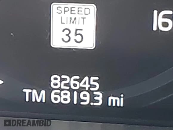 ✅ 2018 Volvo S90 Momentum • VIN: LVY982AK4JP039154 • Lot: 43056711. Wystawiony na IAAI z przebiegiem 82 645 mil. Bezpłatny archiwum sprzedaży aukcyjnych z USA i szczegółowy raport historii pojazdu na DreamBid. Zdjęcie 15.