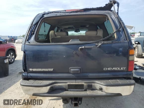 ✅ 2005 Chevrolet Suburban Z71 • VIN: 3GNFK16Z35G198454 • Лот: 55534505. Опубликован ранее на Copart с пробегом 216 878 миль. Бесплатный доступ к архиву аукционных продаж из США и подробный отчёт об истории автомобиля на DreamBid. Изображение 6.