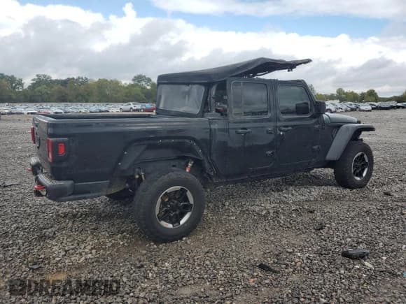 ✅ 2022 Jeep Gladiator Rubicon • VIN: 1C6JJTBG7NL124521 • Lot: 80844305. Wystawiony na Copart z przebiegiem 57 872 mil. Bezpłatny archiwum sprzedaży aukcyjnych z USA i szczegółowy raport historii pojazdu na DreamBid. Zdjęcie 3.
