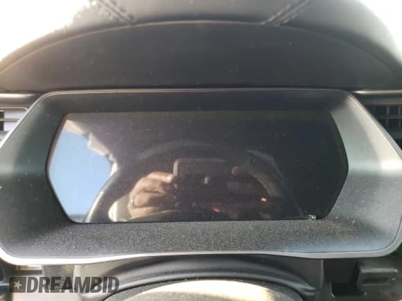 ✅ 2018 Tesla Model X 75D • VIN: 5YJXCDE25JF104204 • Lot: 73451632. Listed on Copart with Not provided. Free auction sales archive from the USA and detailed vehicle history report at DreamBid. Image 9.