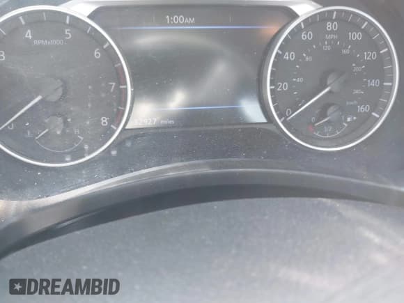 ✅ 2024 Nissan Sentra SV • VIN: 3N1AB8CV3RY297534 • Lot: 43816175. Wystawiony na IAAI z przebiegiem 32 927 mil. Bezpłatny archiwum sprzedaży aukcyjnych z USA i szczegółowy raport historii pojazdu na DreamBid. Zdjęcie 7.