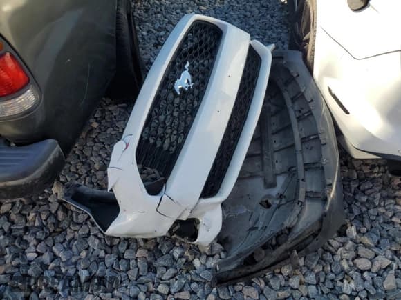 ✅ 2017 Ford Mustang EcoBoost Premium • VIN: 1FA6P8TH4H5311778 • Lot: 87293625. Listed on Copart with 109,431 mi. Free auction sales archive from the USA and detailed vehicle history report at DreamBid. Image 12.