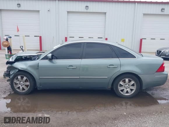 ✅ 2006 Ford Five Hundred SEL • VIN: 1FAHP27166G130749 • Lot: 43032676. Wystawiony na IAAI z przebiegiem Nie podano. Bezpłatny archiwum sprzedaży aukcyjnych z USA i szczegółowy raport historii pojazdu na DreamBid. Zdjęcie 14.