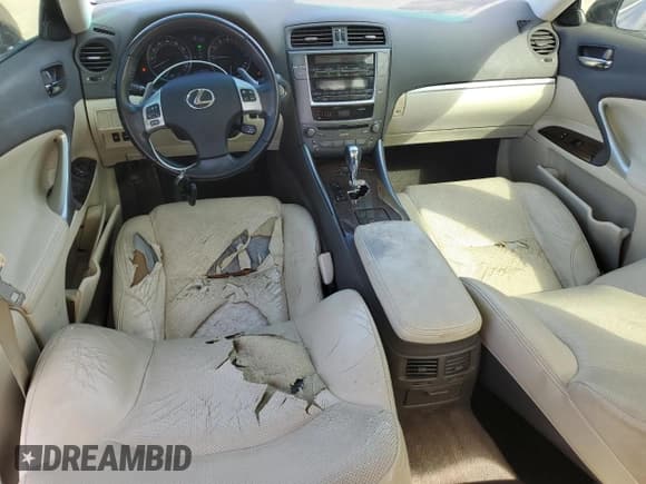 ✅ 2011 Lexus IS 250 • VIN: JTHBF5C29B5139548 • Lot: 91029975. Listed on Copart with 135,531 mi. Free auction sales archive from the USA and detailed vehicle history report at DreamBid. Image 8.