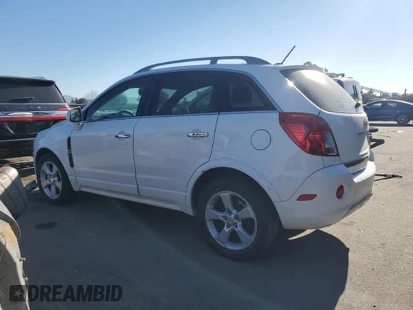 ✅ 2015 Chevrolet Captiva Sport LTZ • VIN: 3GNAL4EK5FS501892 • Lot: 89348865. Wystawiony na Copart z przebiegiem 102 078 mil. Bezpłatny archiwum sprzedaży aukcyjnych z USA i szczegółowy raport historii pojazdu na DreamBid. Zdjęcie 2.