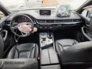 ✅ 2017 Audi Q7 Premium Plus • VIN: WA1LABF72HD020551 • Лот: 84048255. Опубликован ранее на Copart с пробегом 120 096 миль. Бесплатный доступ к архиву аукционных продаж из США и подробный отчёт об истории автомобиля на DreamBid. Изображение 8.