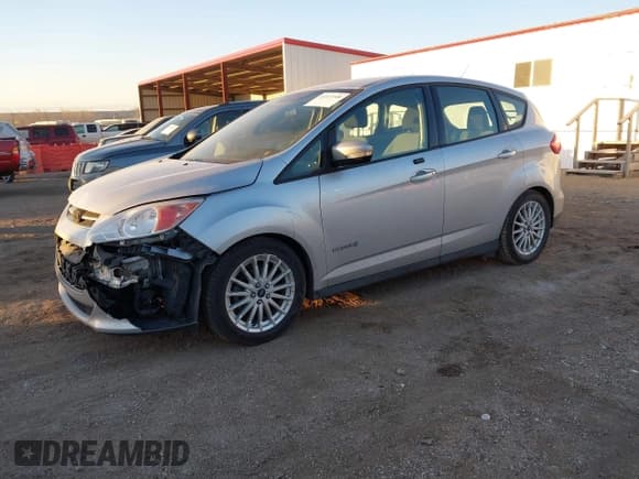 ✅ 2015 Ford C-Max SE • VIN: 1FADP5AU6FL120975 • Lot: 41417168. Wystawiony na IAAI z przebiegiem 101 112 mil. Bezpłatny archiwum sprzedaży aukcyjnych z USA i szczegółowy raport historii pojazdu na DreamBid. Zdjęcie 2.