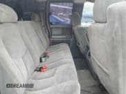 ✅ 2003 Chevrolet Silverado 1500 • VIN: 2GCEK19T231143088 • Лот: 41640365. Опубликован ранее на Copart с пробегом Не указан. Бесплатный доступ к архиву аукционных продаж из США и подробный отчёт об истории автомобиля на DreamBid. Изображение 10.